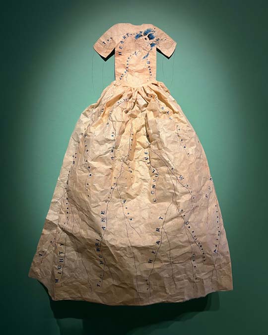 Poem Dress of Circulation Poem Dress of Circulation