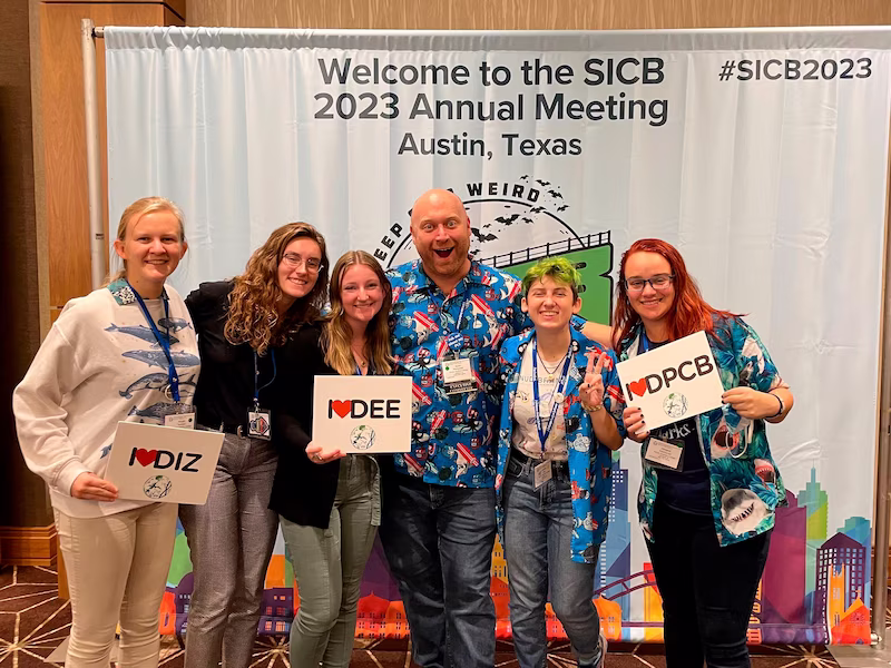 (From left to right) Abby Tarleton '23, Rowan Marshall '23, Sophi Brice '25, Dr. Jason Macrander, Zaphillia Yost '24, and Abiageal Ketchersid '23 at SICB Research Conference in Austin, Texas.