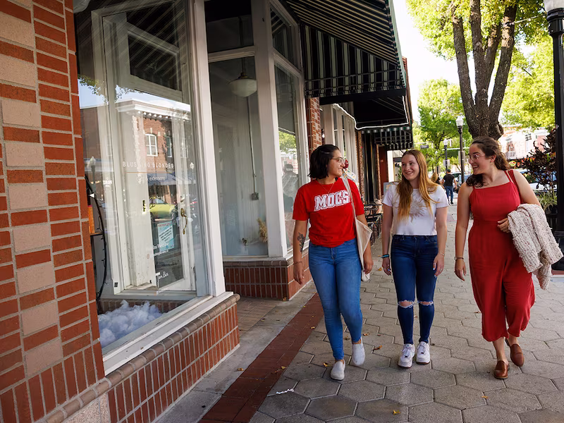 Florida Southern College students walking in downtown Lakeland