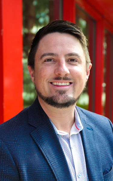 Headshot of Justin Heacock