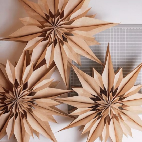 DYI Paper Bag Snowflake