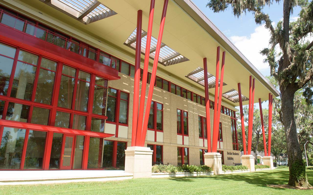 U.S. News & World Report Ranks FSC's Online MBA Program Among Top 100